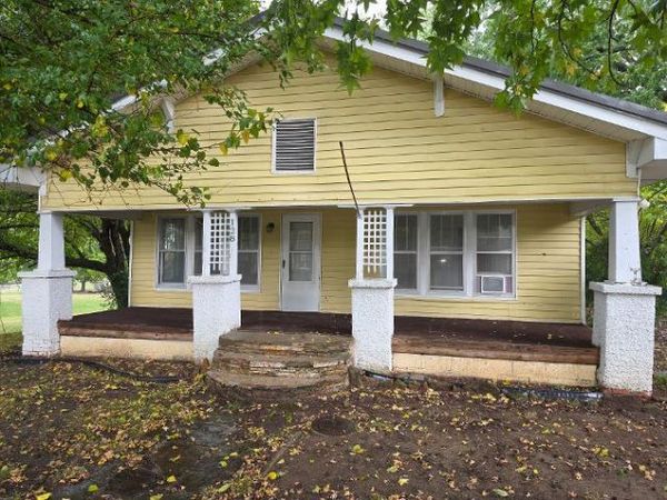 128 S 4th Street, Okemah, OK 74859