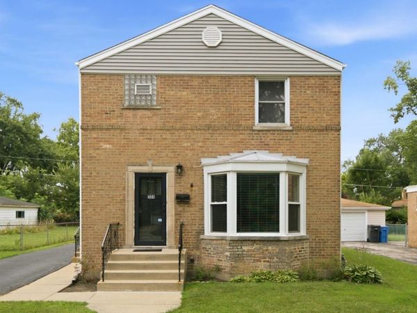 504 N Laverne Avenue , Hillside, IL 60162