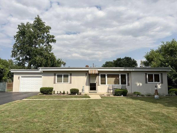 6251 Blackstone Avenue , La Grange Highlands, IL 60525
