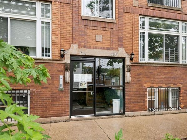3845 W Altgeld Street, Unit G, Chicago, IL 60647