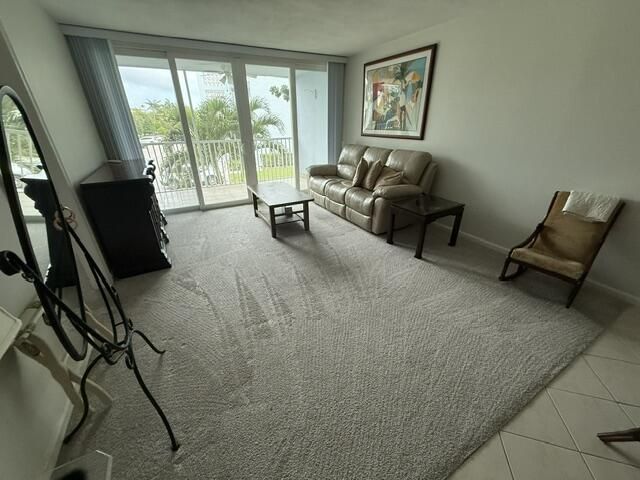 2010 S Federal Highway, Unit 202, Boynton Beach, FL 33435 Photo