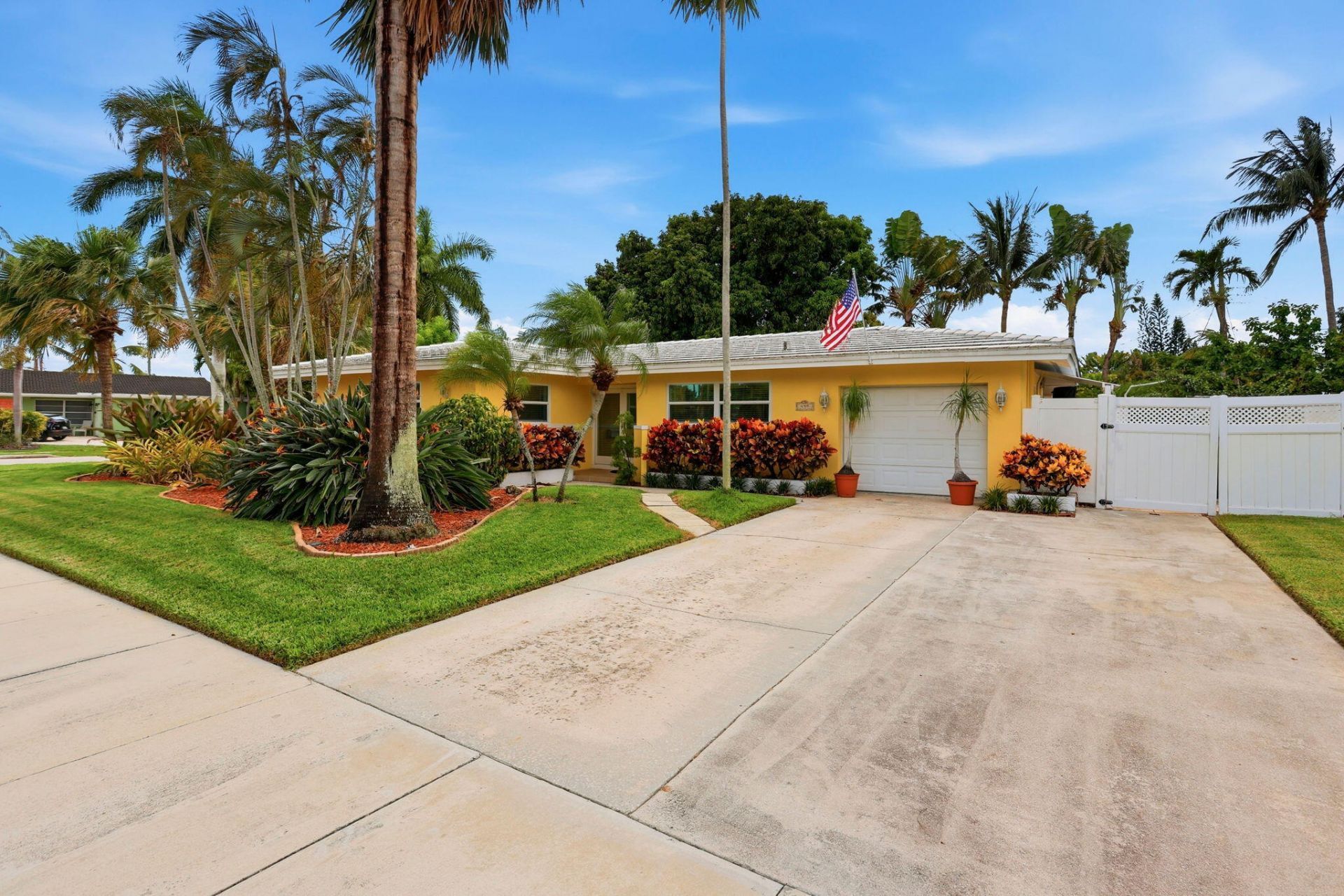 499 SW 12th Avenue, Boca Raton, FL 33486 Photo