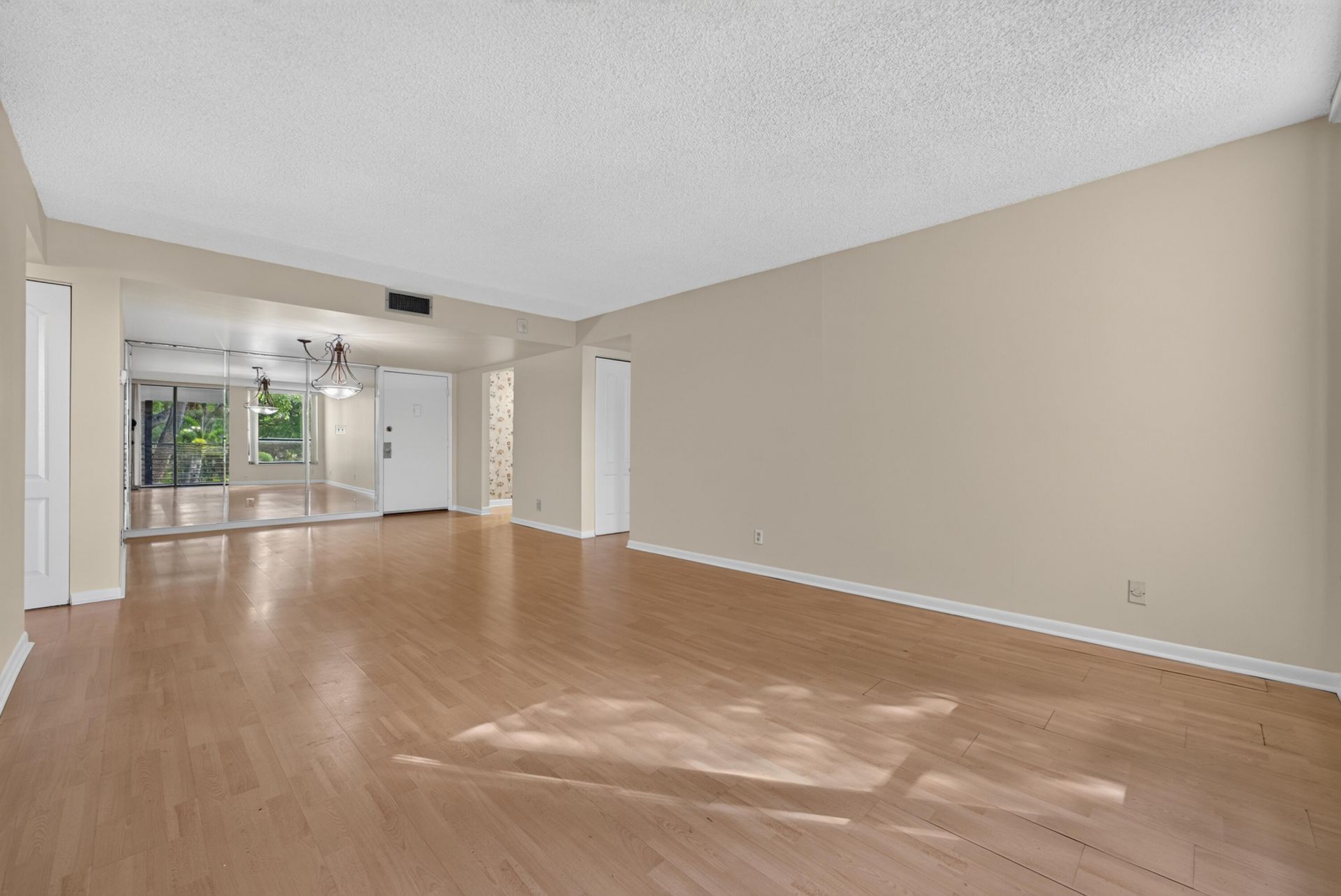 7750 W Mcnab Road, Unit 316, Tamarac, FL 33321 Photo