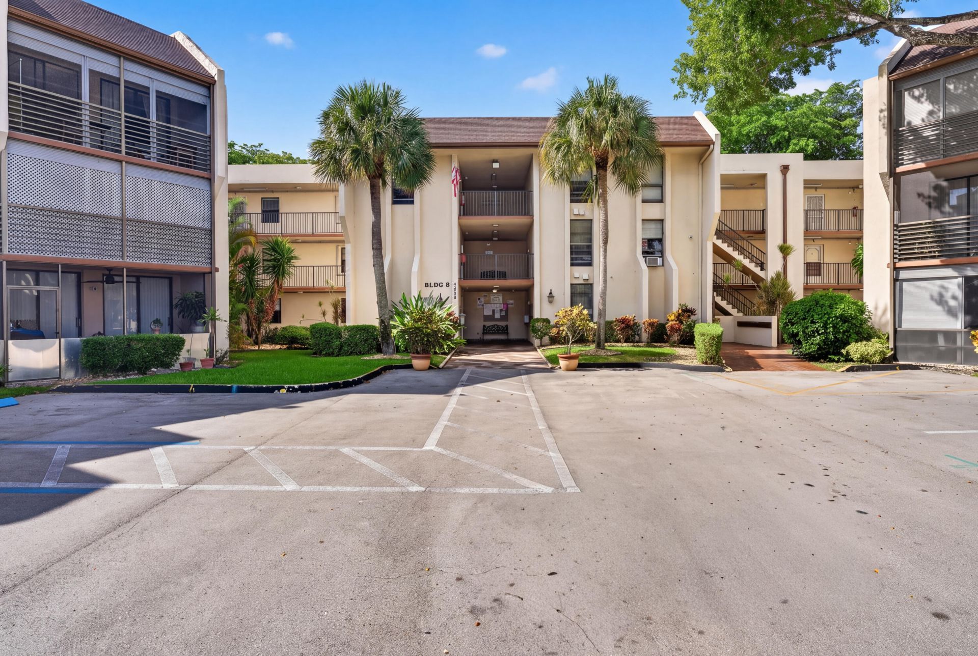 7750 W Mcnab Road, Unit 316, Tamarac, FL 33321 Photo