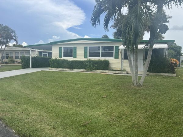4435 Round Table Court, Boynton Beach, FL 33436