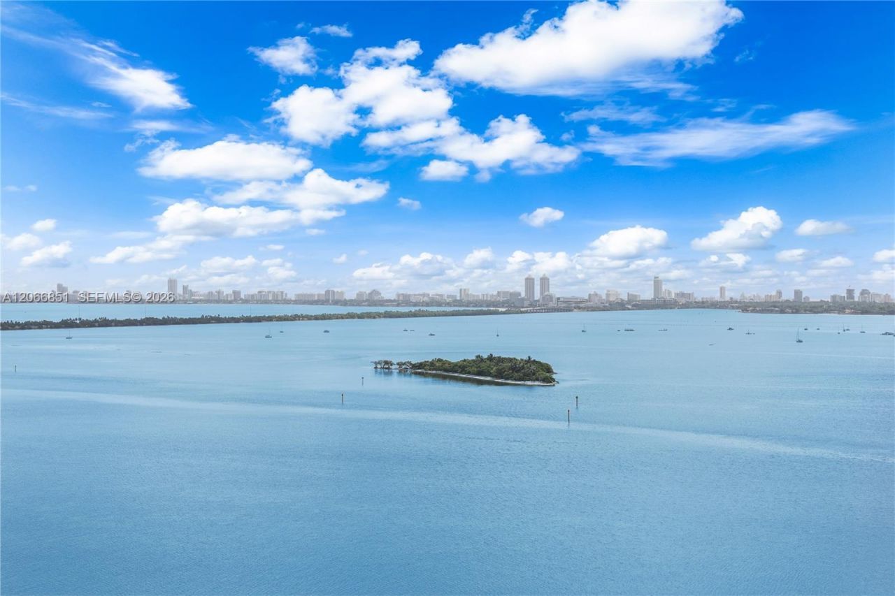 488 NE 18th St, Unit 2109, Miami, FL 33132 Photo