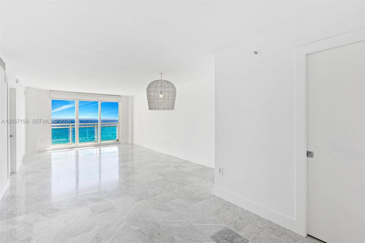 6917 Collins Ave , Unit 1009, Miami Beach, FL 33141 Photo