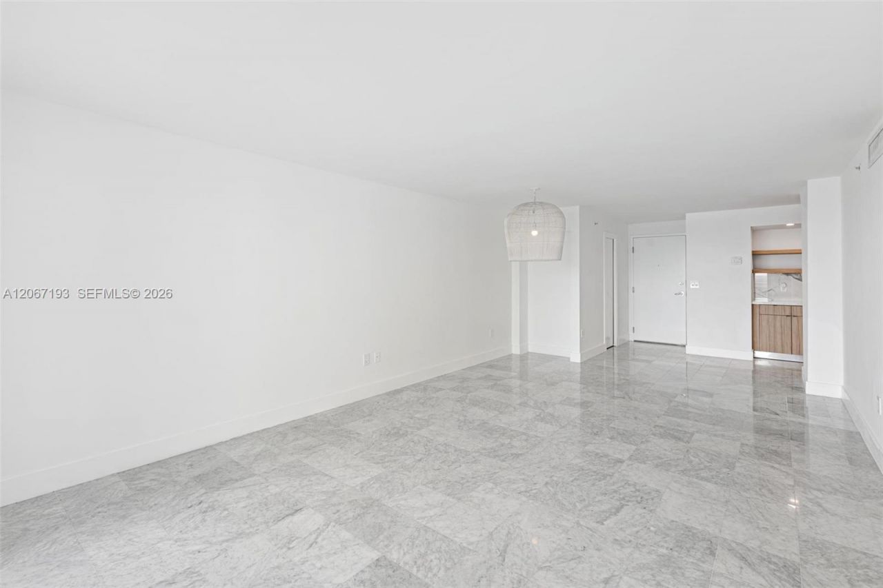 6917 Collins Ave , Unit 1009, Miami Beach, FL 33141 Photo