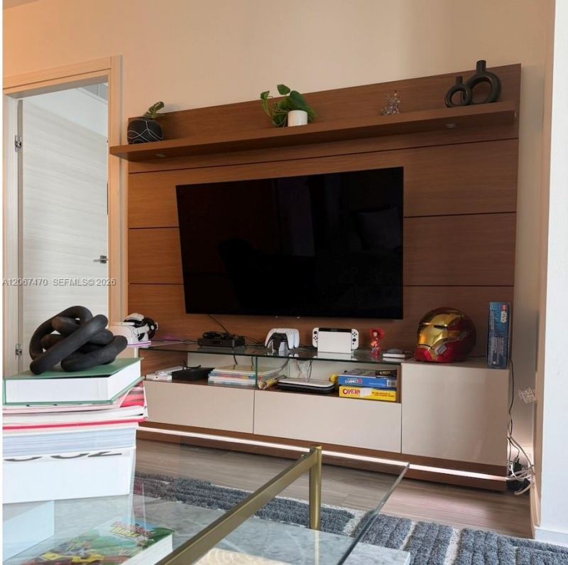 801 S Miami Ave, Unit 2410, Miami, FL 33130 Photo