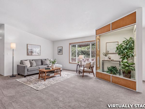 140 Taylor Street, Talent, OR 97540