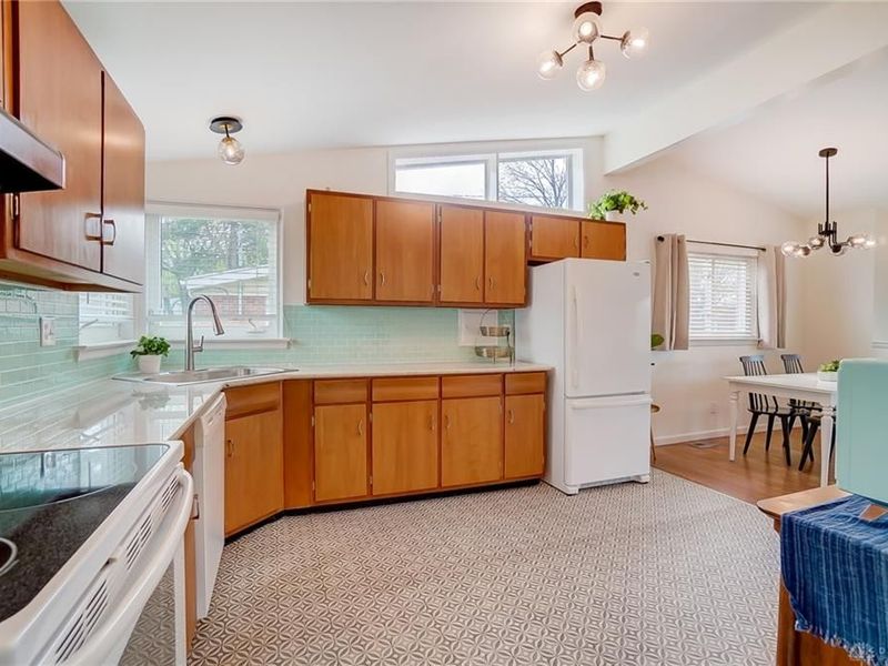 2417 Olson Drive, Kettering, OH 45420 Photo 14