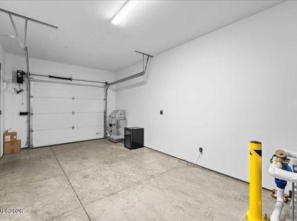 33 Beach Club Drive, Unit 502, Stateline, NV 89449 Photo