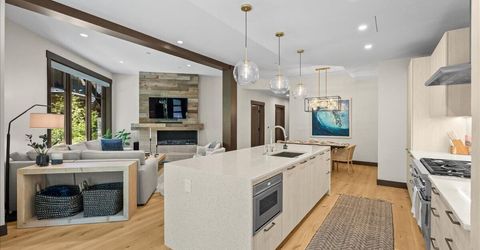 33 Beach Club Drive, Unit 502, Stateline, NV 89449 Photo