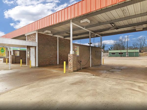 1045 N 1st Street , Milan, TN 38358
