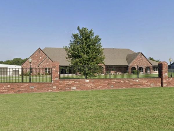 13351 S 241st East Avenue , Coweta, OK 74429