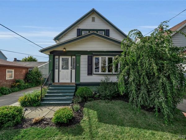 18 Robins Street, Buffalo, NY 14220