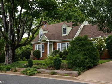 324 W ASHER W, CULPEPER, VA 22701