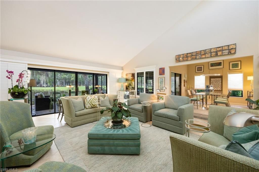 360 Edgemere Way N, Unit 25, Naples, FL 34105 Photo