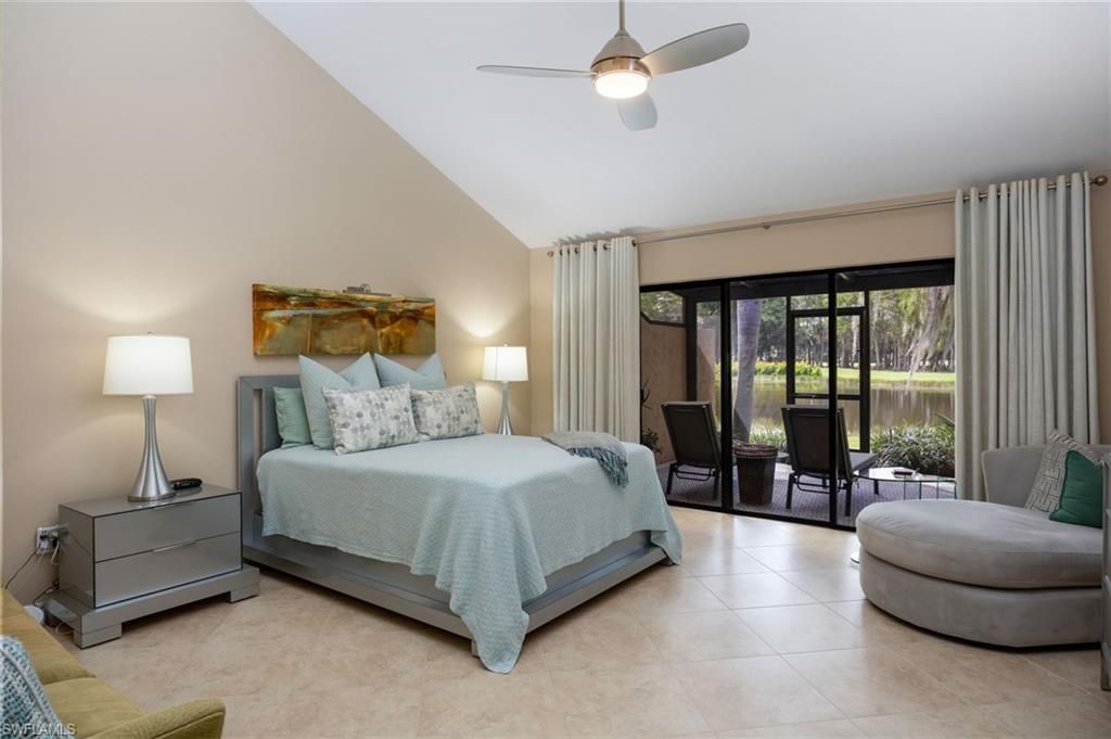 360 Edgemere Way N, Unit 25, Naples, FL 34105 Photo