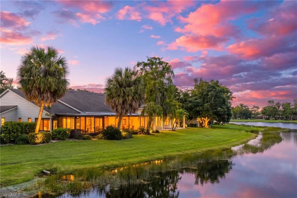 360 Edgemere Way N, Unit 25, Naples, FL 34105 Photo
