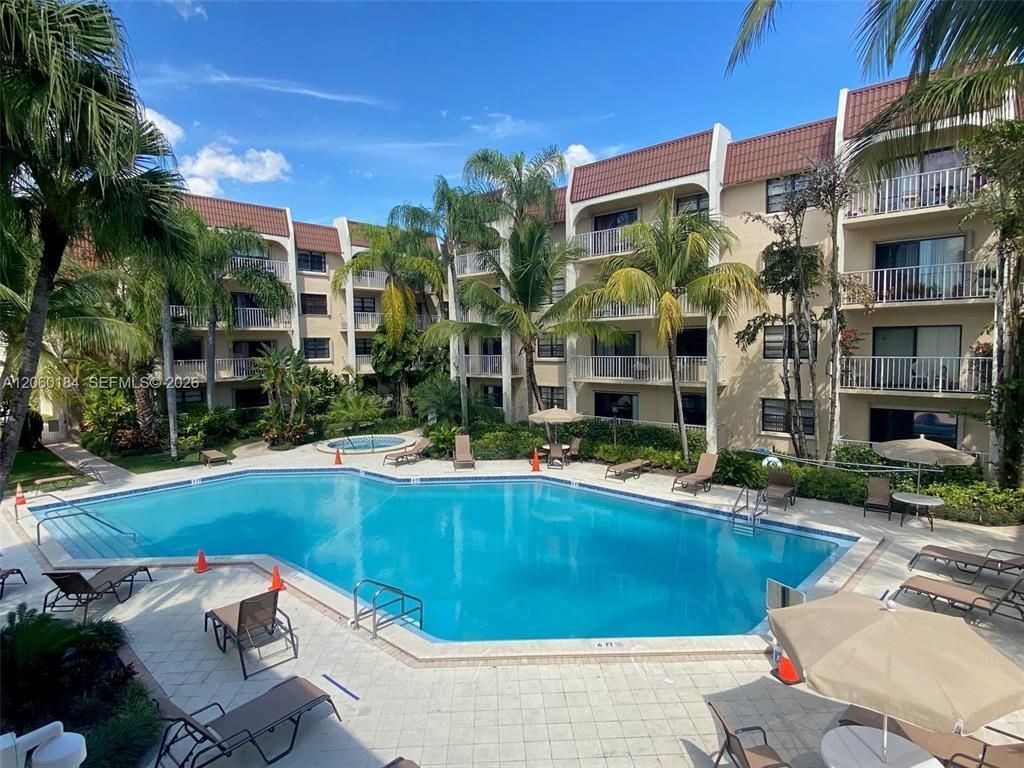 9301 SW 92nd Avenue, Unit 308C, Miami, FL 33176 Photo