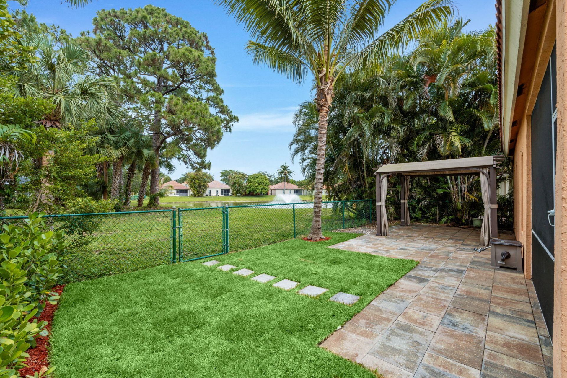 5122 Elpine Way, Riviera Beach, FL 33418 Photo