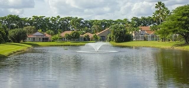 5122 Elpine Way, Riviera Beach, FL 33418 Photo