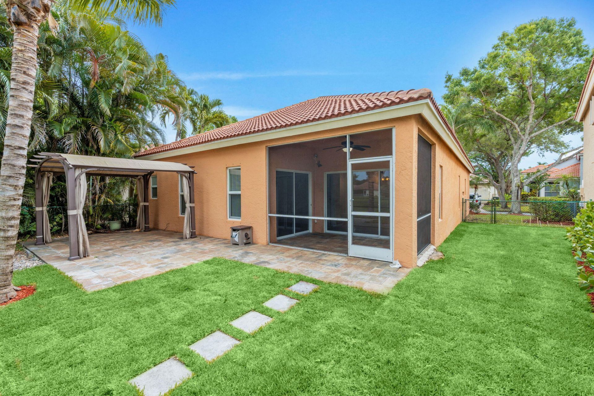 5122 Elpine Way, Riviera Beach, FL 33418 Photo