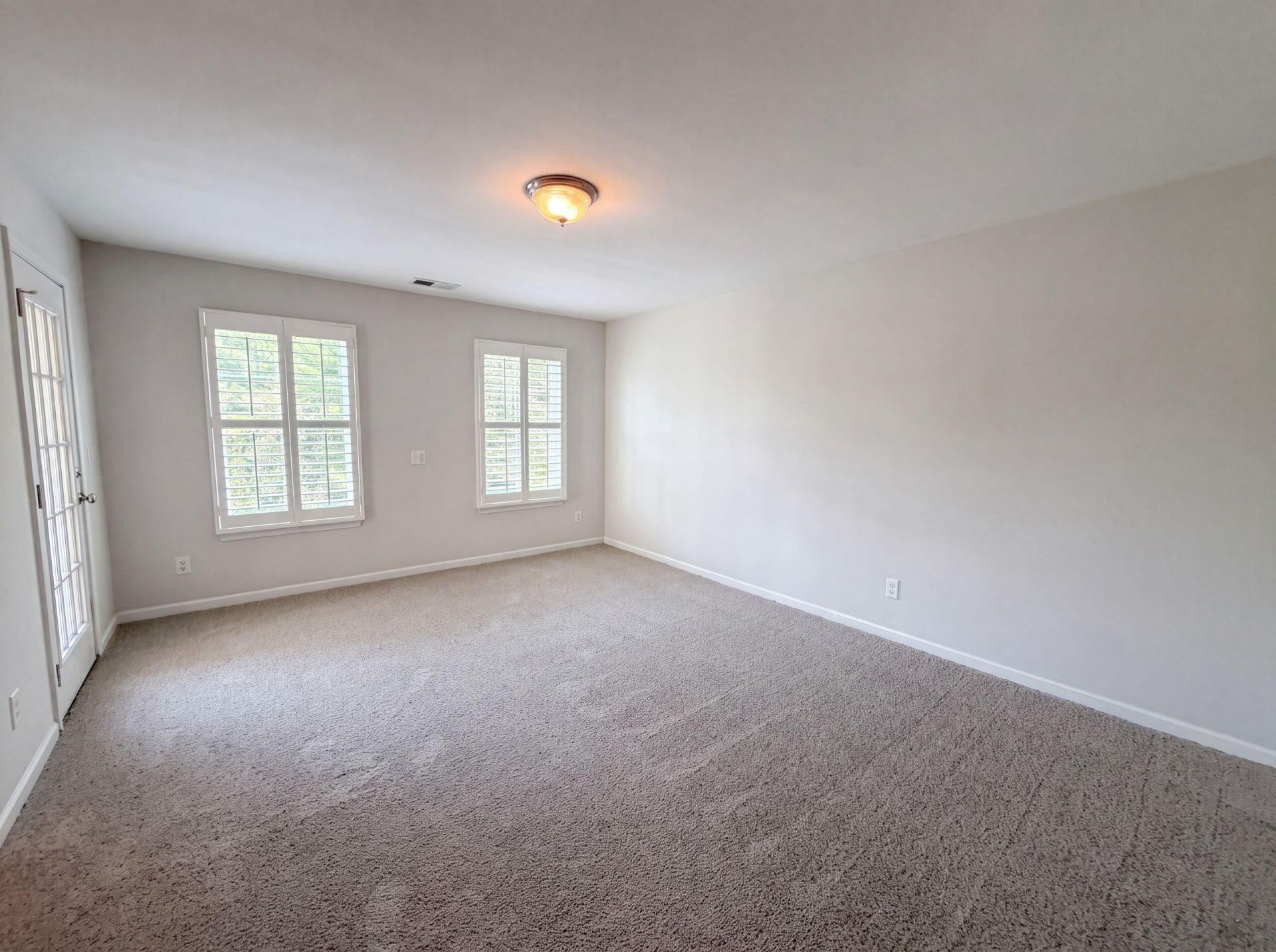 195 Lotz Drive Photo 10