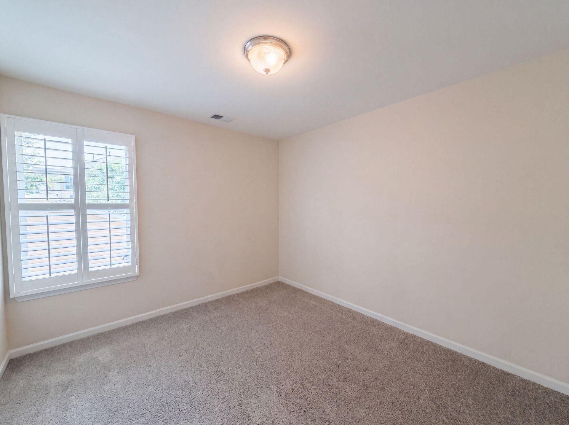 195 Lotz Drive Photo 16