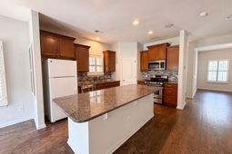 195 Lotz Drive photo 4