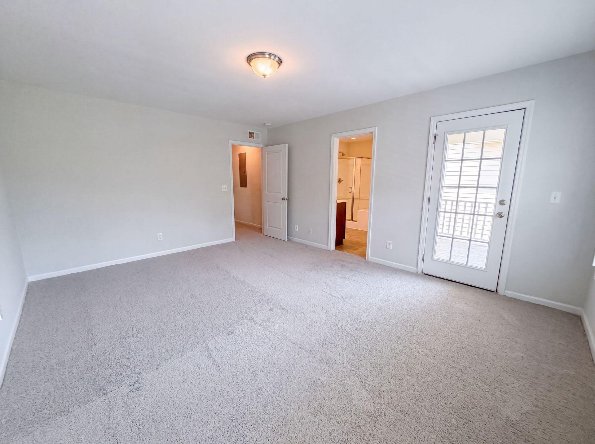 195 Lotz Drive Photo 4