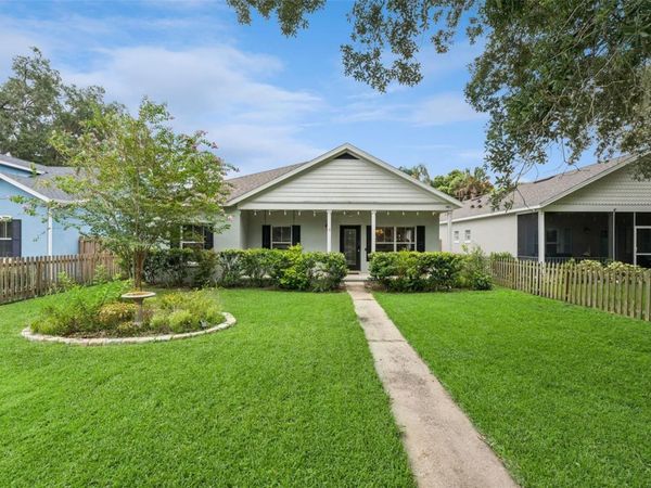 1411 S PALMETTO AVENUE , SANFORD, FL 32771