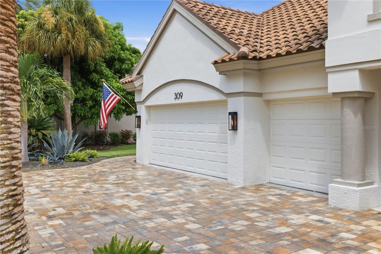 309 S Stone Briar Creek Drive, Venice, FL 34292 Photo