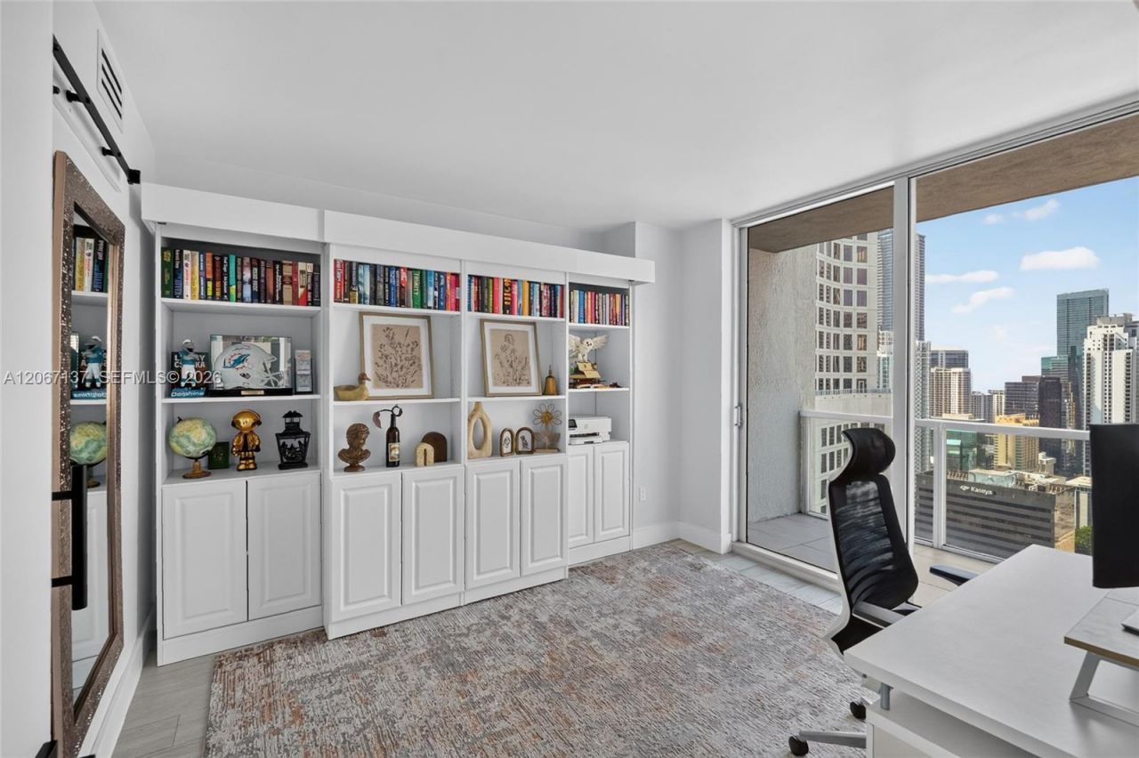 55 SE 6th St, Unit 3802, Miami, FL 33131 Photo