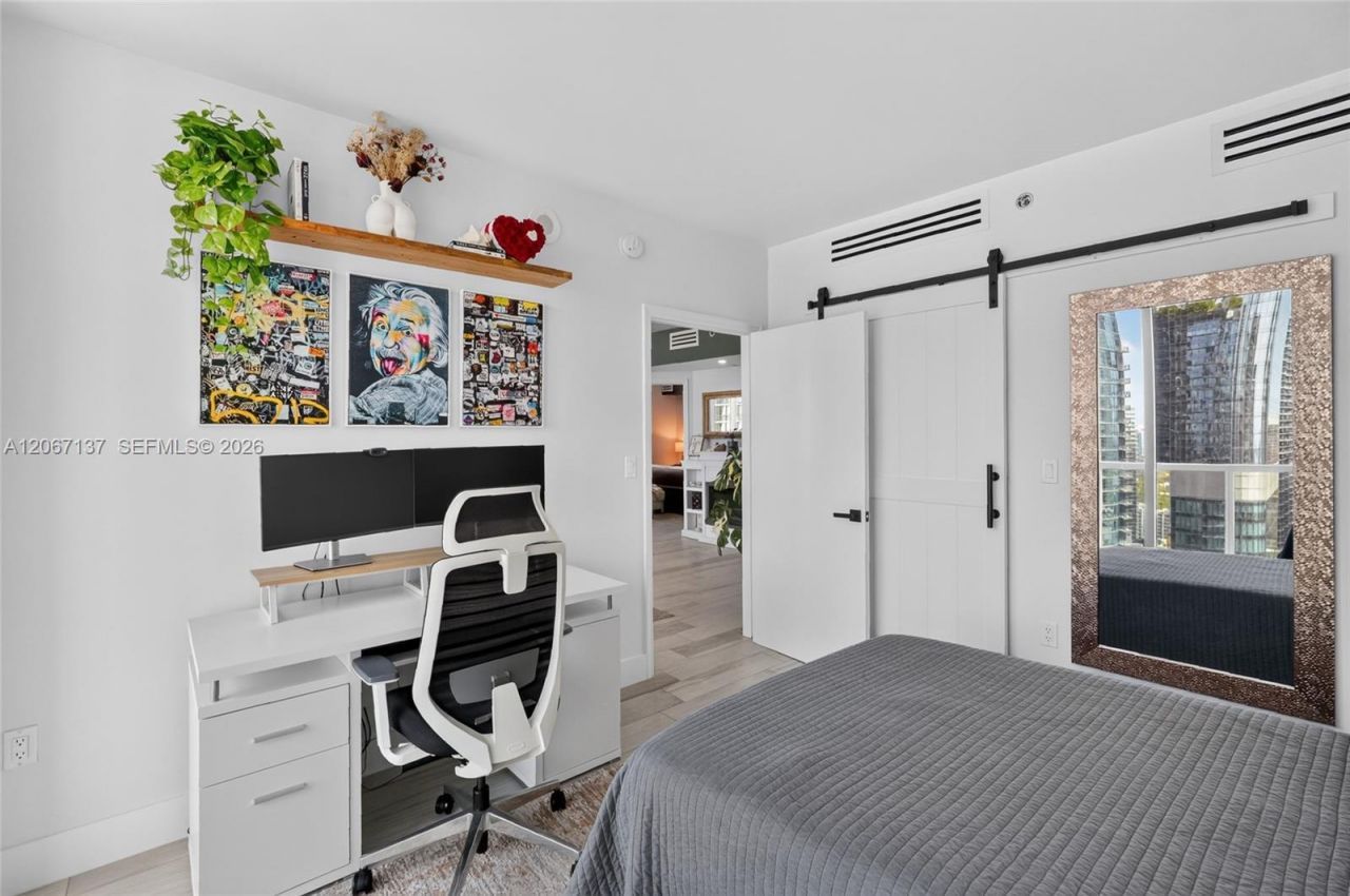 55 SE 6th St, Unit 3802, Miami, FL 33131 Photo