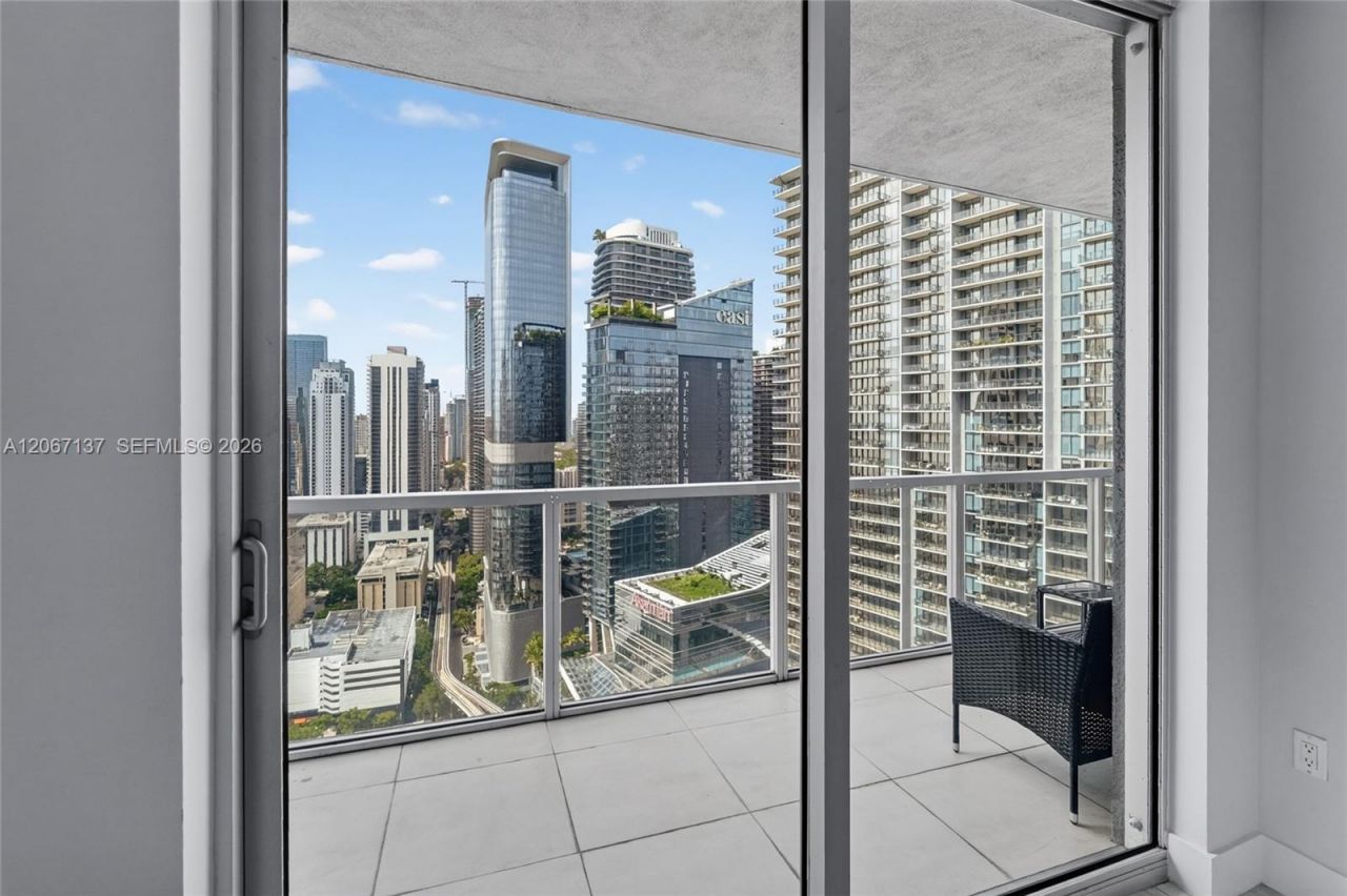 55 SE 6th St, Unit 3802, Miami, FL 33131 Photo