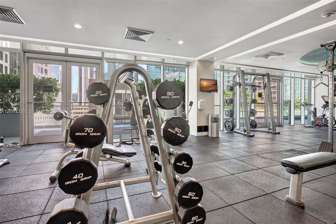 55 SE 6th St, Unit 3802, Miami, FL 33131 Photo