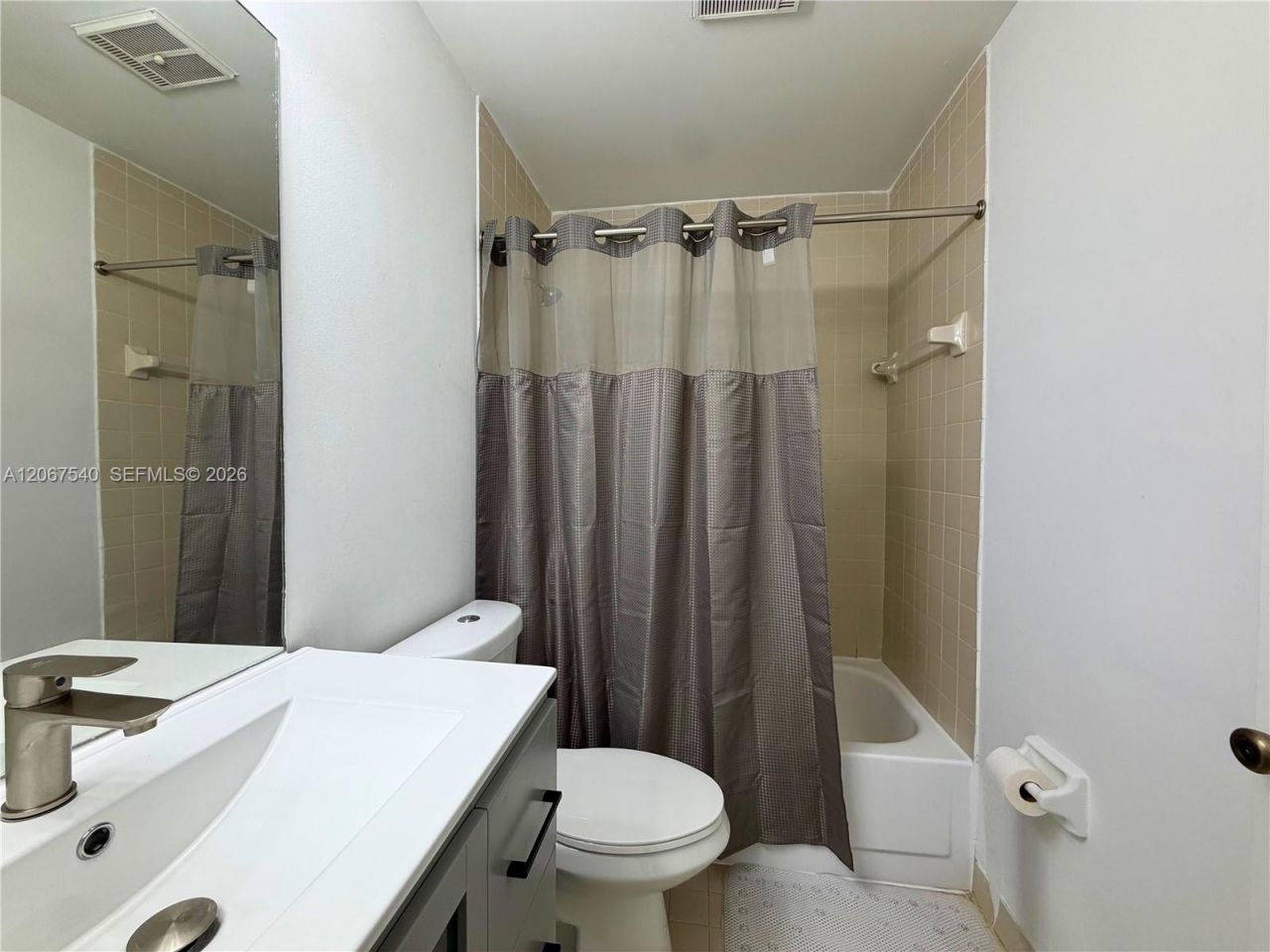 5200 NW 31st Ave , Unit 217, Fort Lauderdale, FL 33309 Photo
