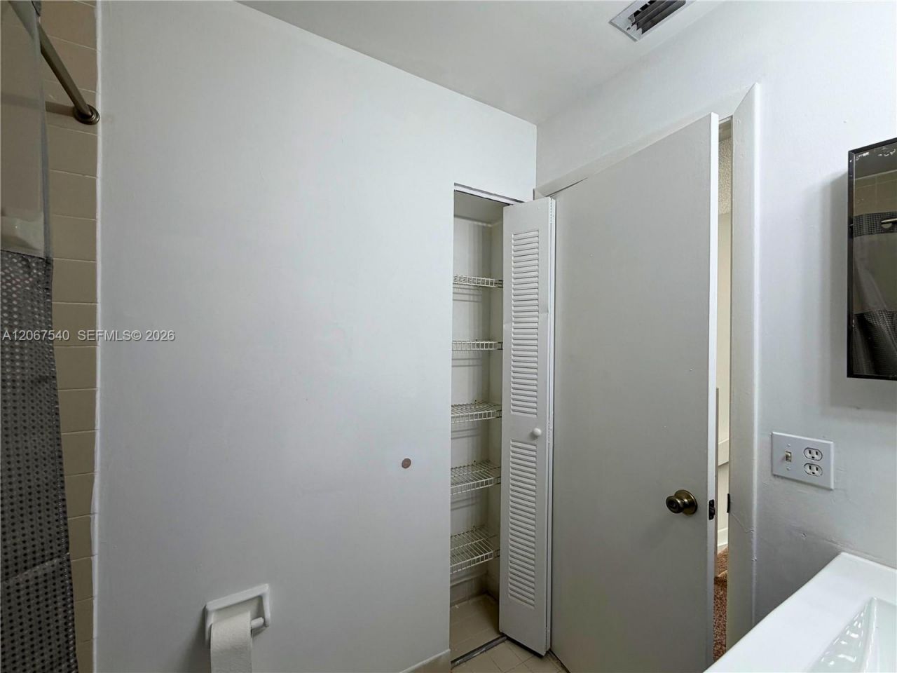 5200 NW 31st Ave , Unit 217, Fort Lauderdale, FL 33309 Photo