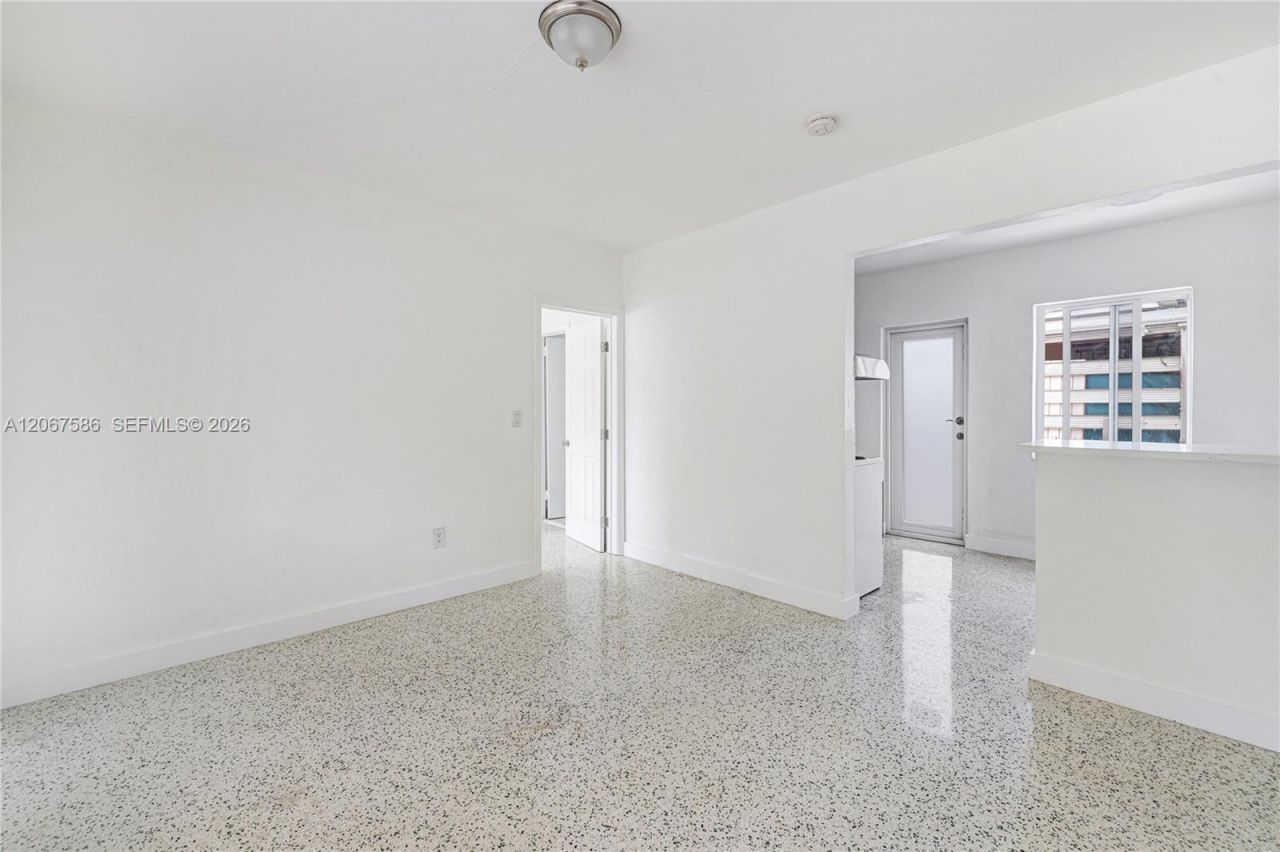 1202 NW 34th St, Unit 1202, Miami, FL 33142 Photo