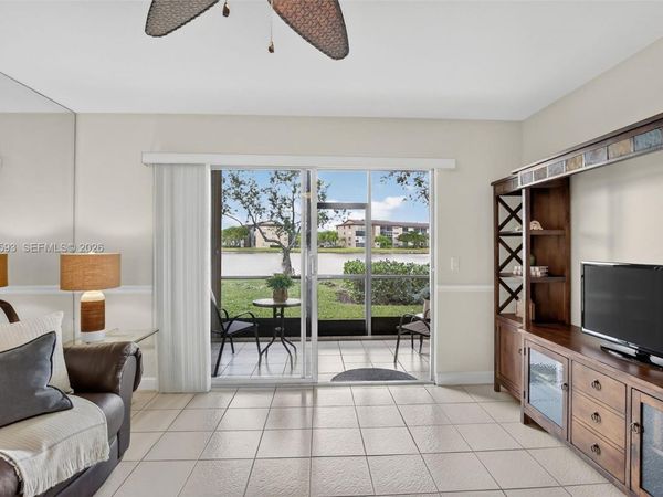 13705 SW 12th St , Unit 103B, Pembroke Pines, FL 33027