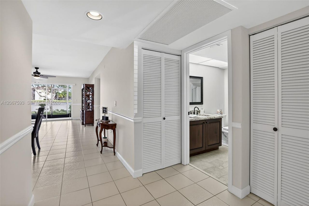 13705 SW 12th St, Unit 103B, Pembroke Pines, FL 33027 Photo