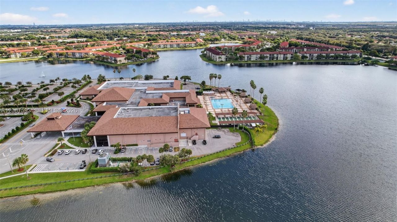 13705 SW 12th St, Unit 103B, Pembroke Pines, FL 33027 Photo