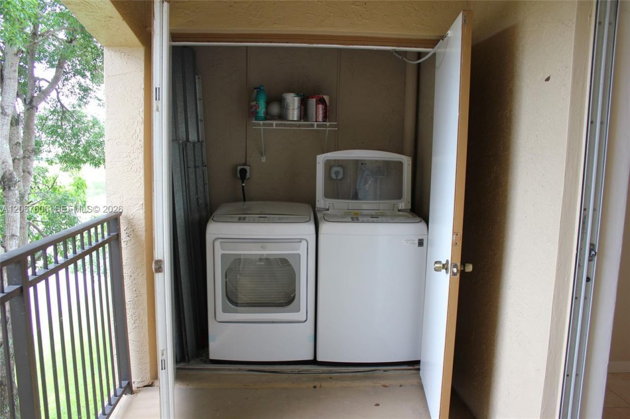 11730 SW 2nd St , Unit 12304, Pembroke Pines, FL 33025 Photo