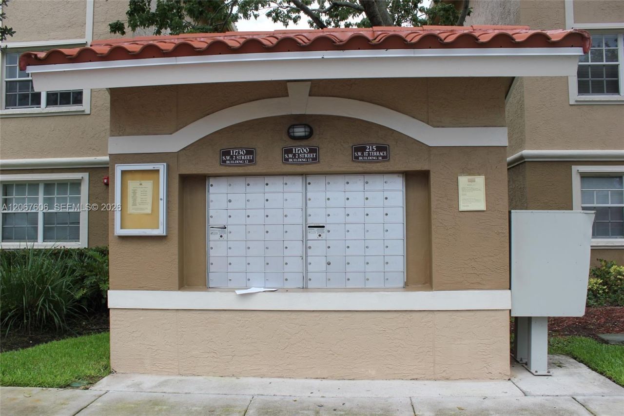 11730 SW 2nd St , Unit 12304, Pembroke Pines, FL 33025 Photo