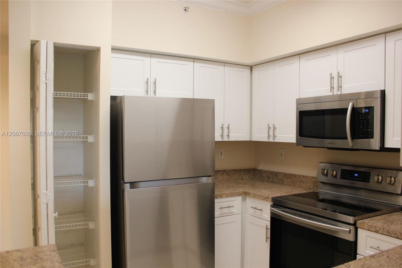 11730 SW 2nd St , Unit 12304, Pembroke Pines, FL 33025 Photo