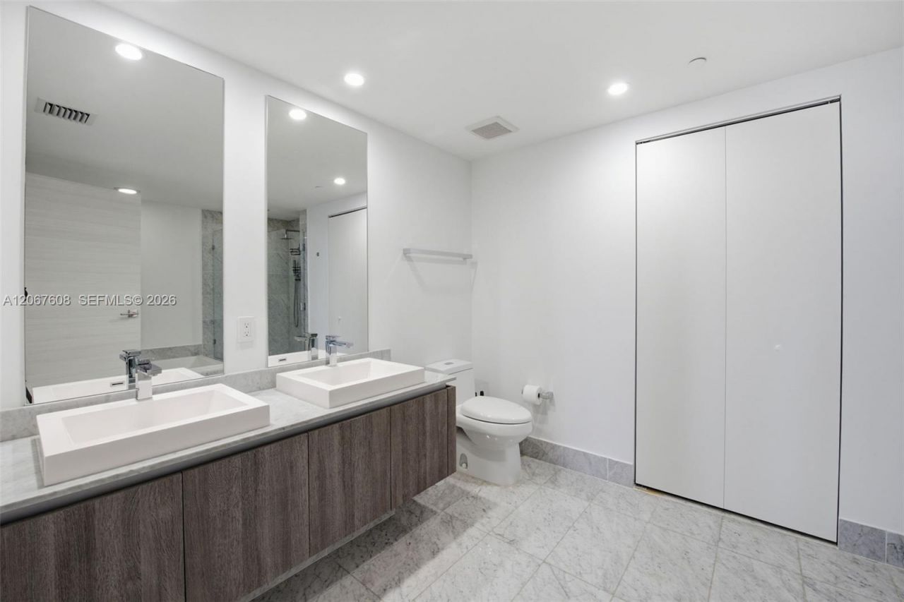 801 S Miami Ave, Unit 3101, Miami, FL 33130 Photo