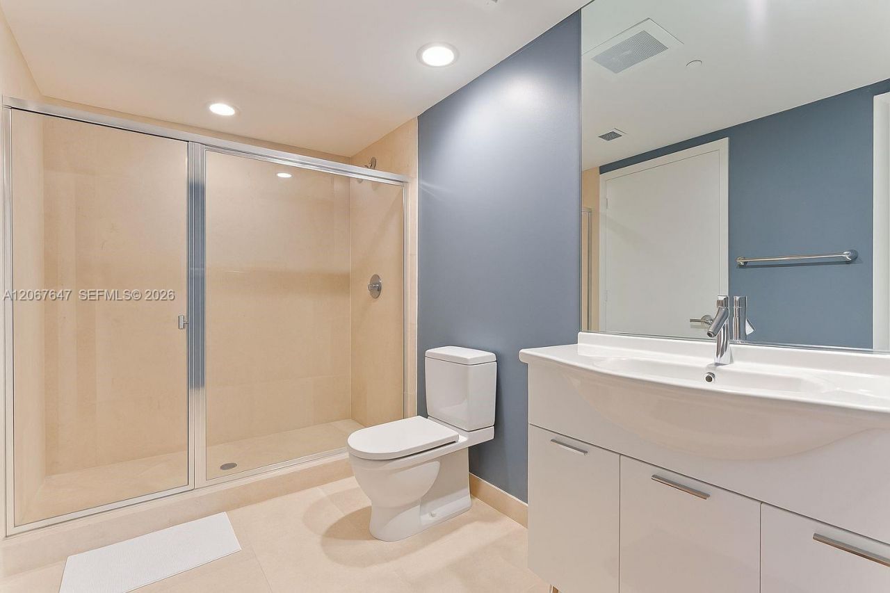 495 Brickell Ave , Unit 5104, Miami, FL 33131 Photo