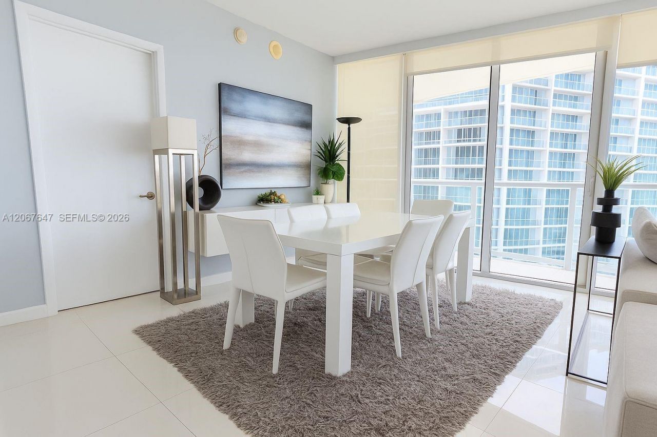 495 Brickell Ave , Unit 5104, Miami, FL 33131 Photo
